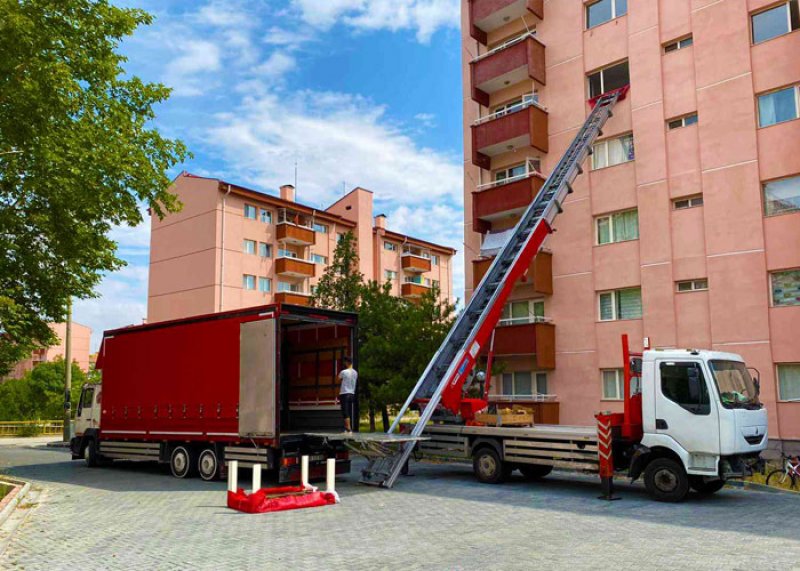 Ankara’da Ev Taşırken Bilinmesi Gerekenler – Sorunsuz Taşınmanın Rehberi | Koç Asansörlü Nakliyat